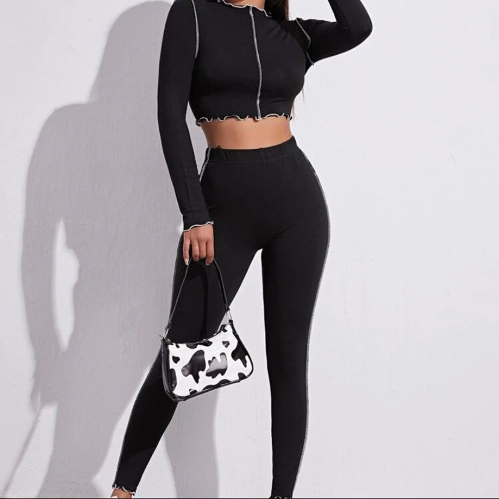 Contrast Stitch Crop Top & Leggings Set